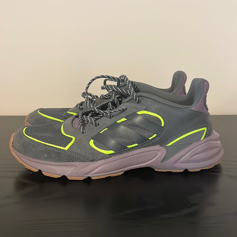 adidas 90s Valasion 'Grey Gum' EG8399 size 10